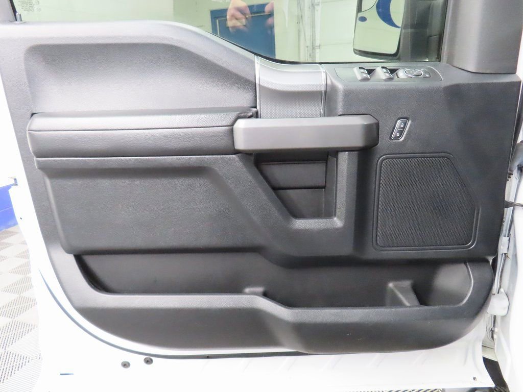 Used 2017 Ford F150 XLT w/ Equipment Group 302A Luxury image 50