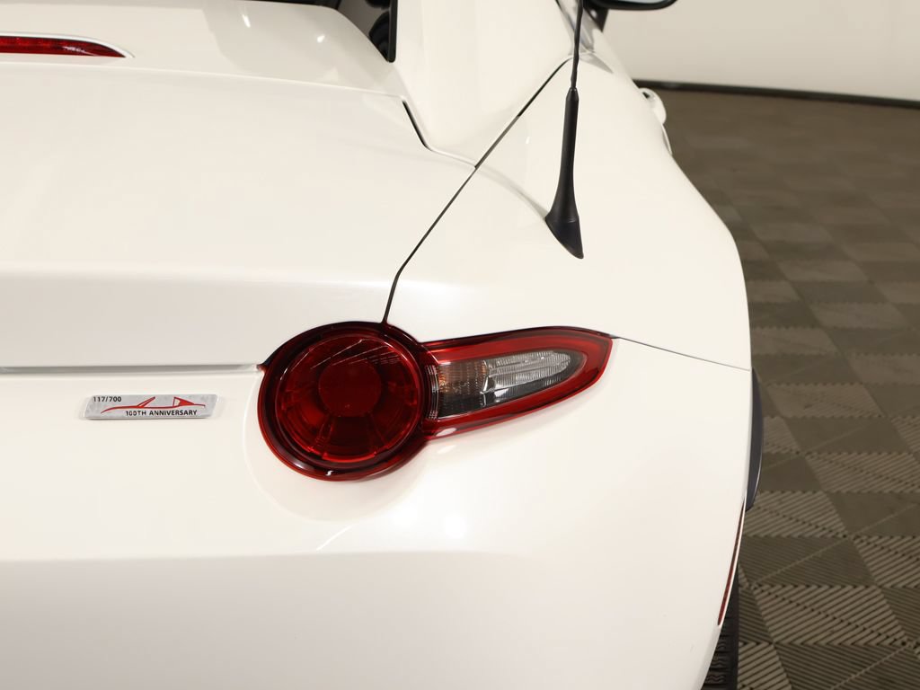 Used 2020 MAZDA MX-5 Miata RF 100th Anniversary RWD image 15