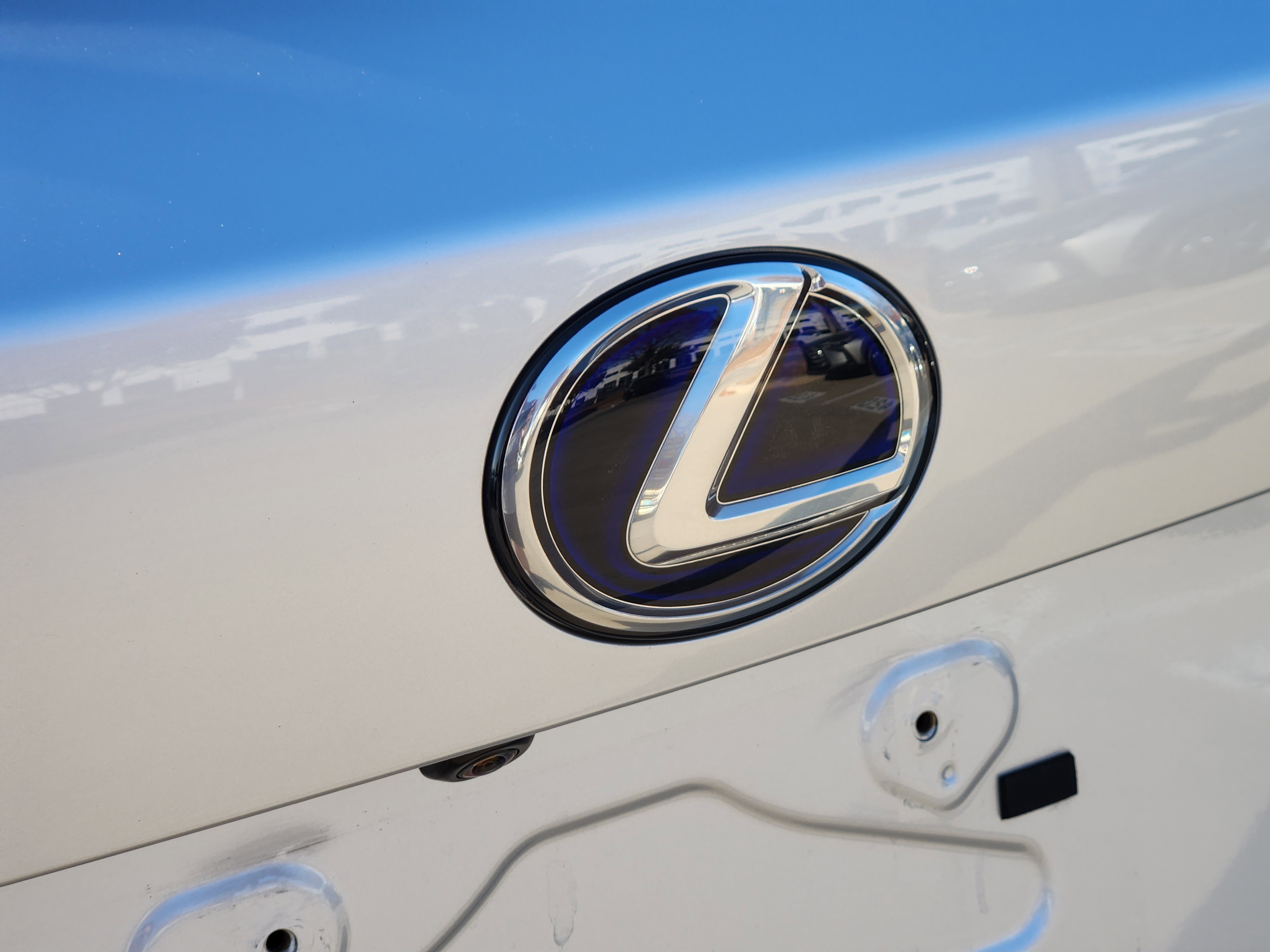 Used 2018 Lexus NX 300h AWD image 12