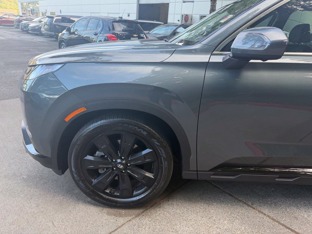 Used 2025 Hyundai Palisade XRT FWD image 8