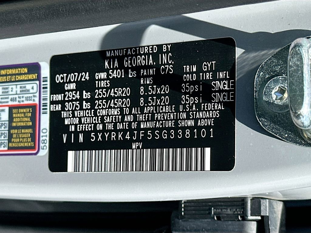 Certified 2025 Kia Sorento SX FWD image 32