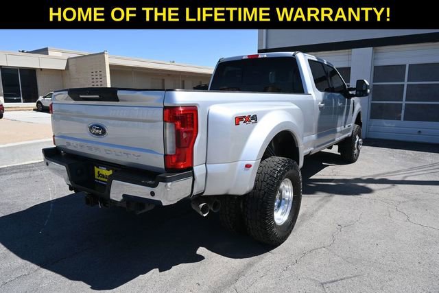 Used 2019 Ford F350 Lariat w/ Lariat Ultimate Package AWD/4WD image 32