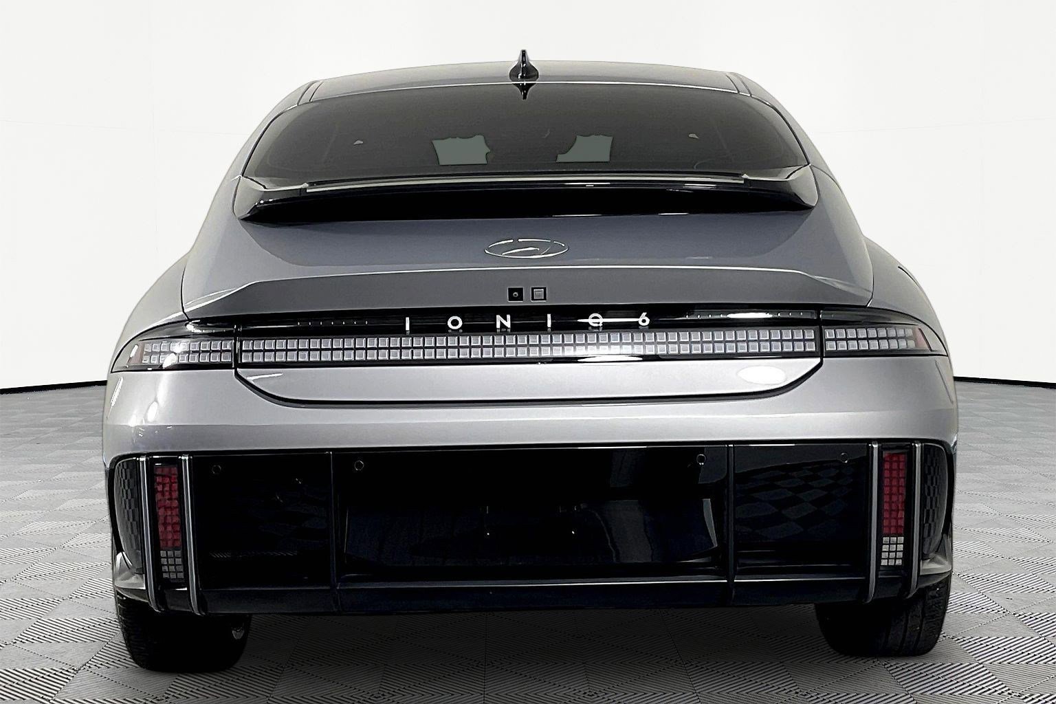 Used 2023 Hyundai Ioniq 6 Limited w/ Cargo Package image 5