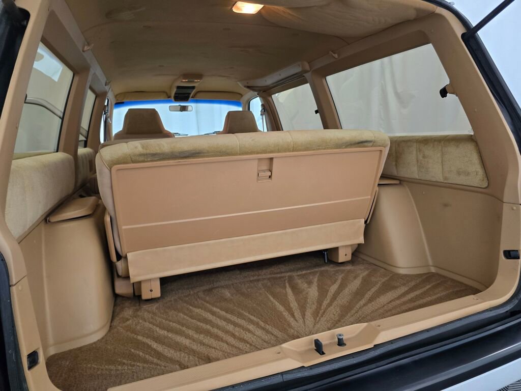 Used 1990 Dodge Grand Caravan LE image 64