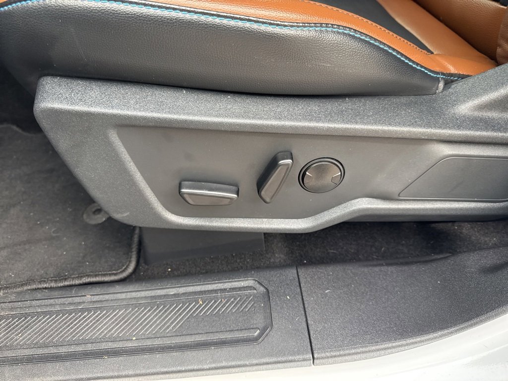 Used 2024 Ford Bronco Outer Banks image 15