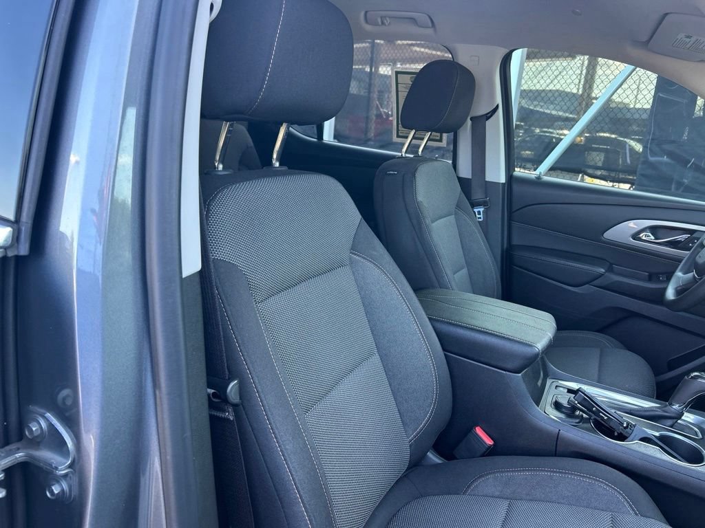 Used 2019 Chevrolet Traverse LS FWD image 21