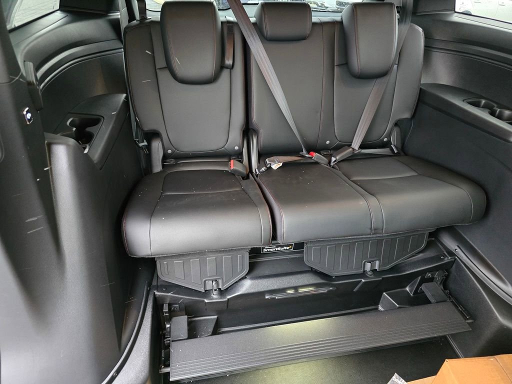 Used 2025 Honda Odyssey Sport-L image 23