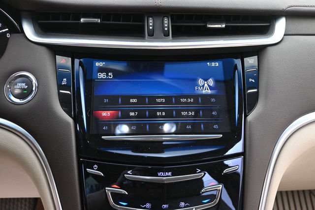 Used 2015 Cadillac XTS FWD image 32
