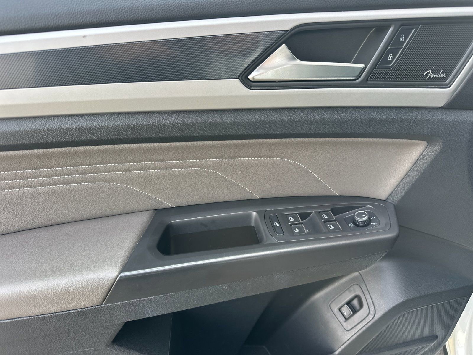 Used 2023 Volkswagen Atlas SEL Premium image 10