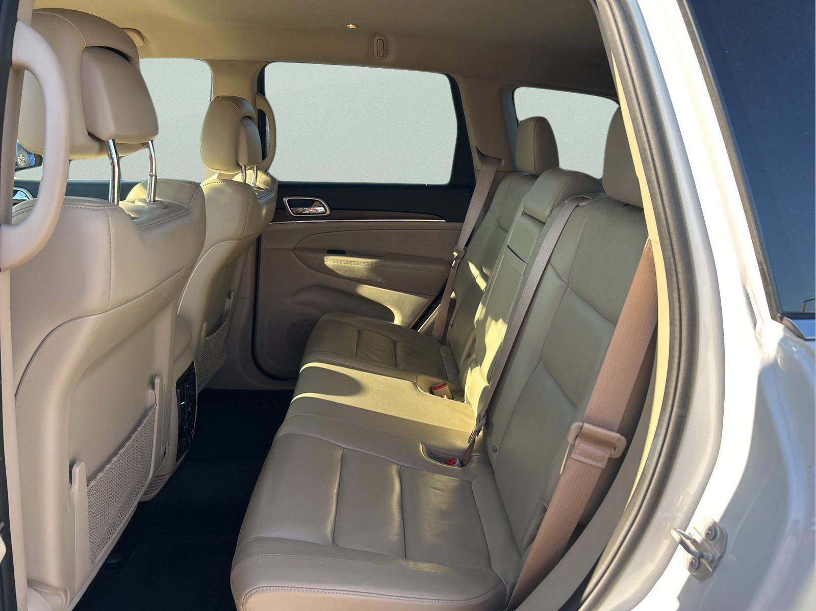 Certified 2017 Jeep Grand Cherokee Limited image 28