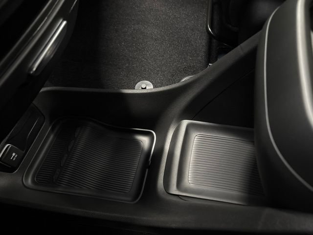 New 2027 Chrysler Pacifica Select AWD/4WD image 39