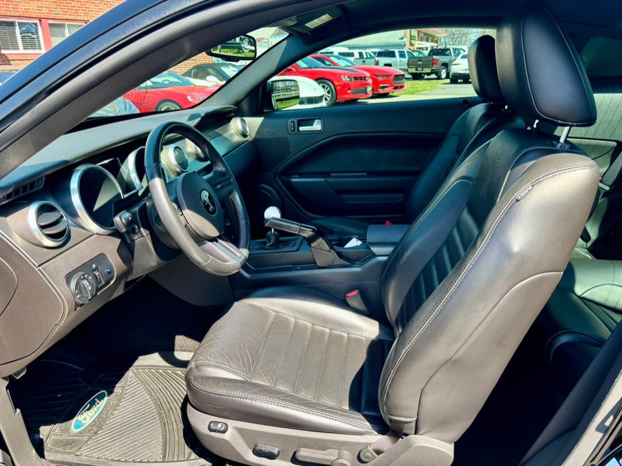 Used 2007 Ford Mustang Shelby GT500 RWD image 11