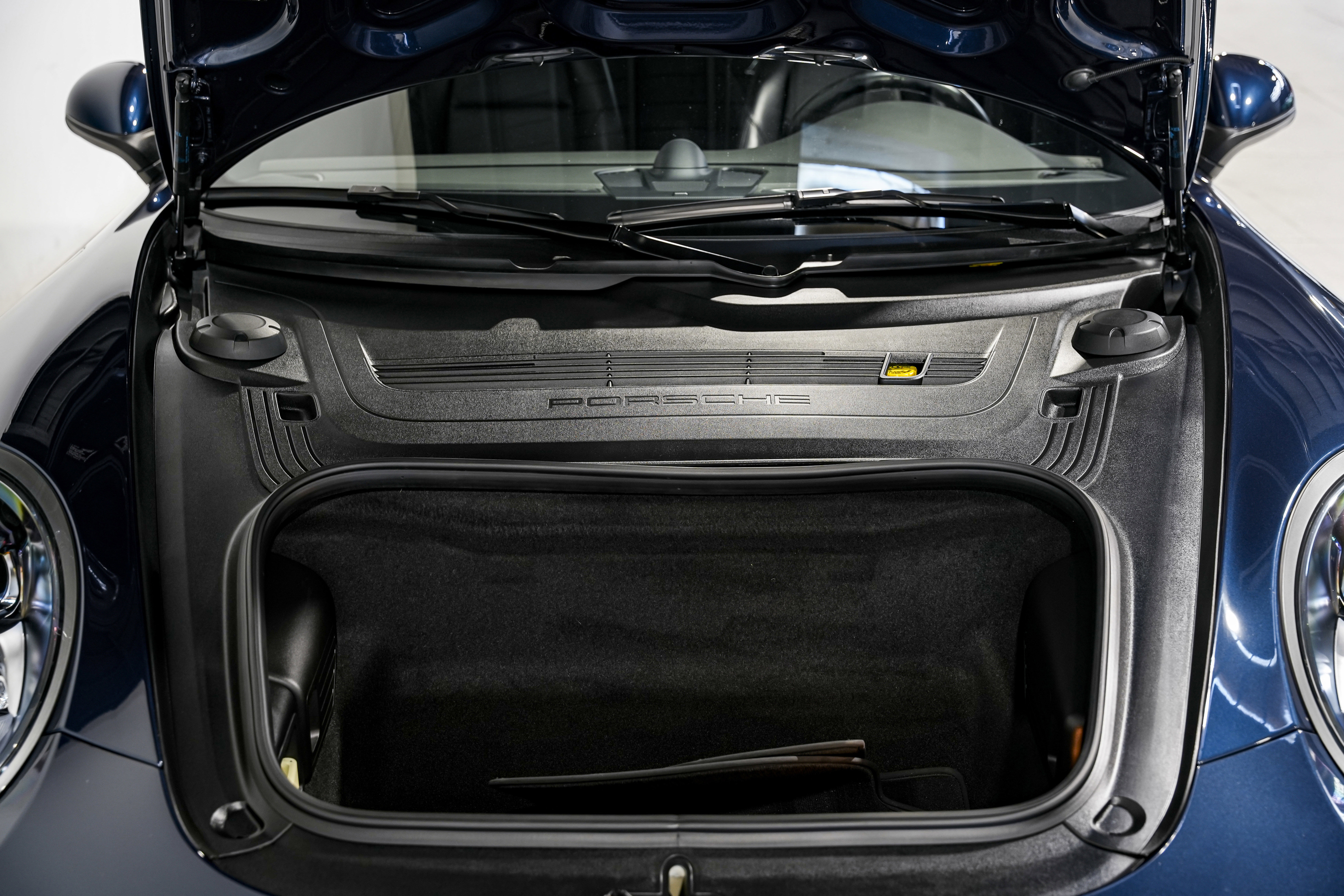 Used 2016 Porsche 911 Targa 4 image 38