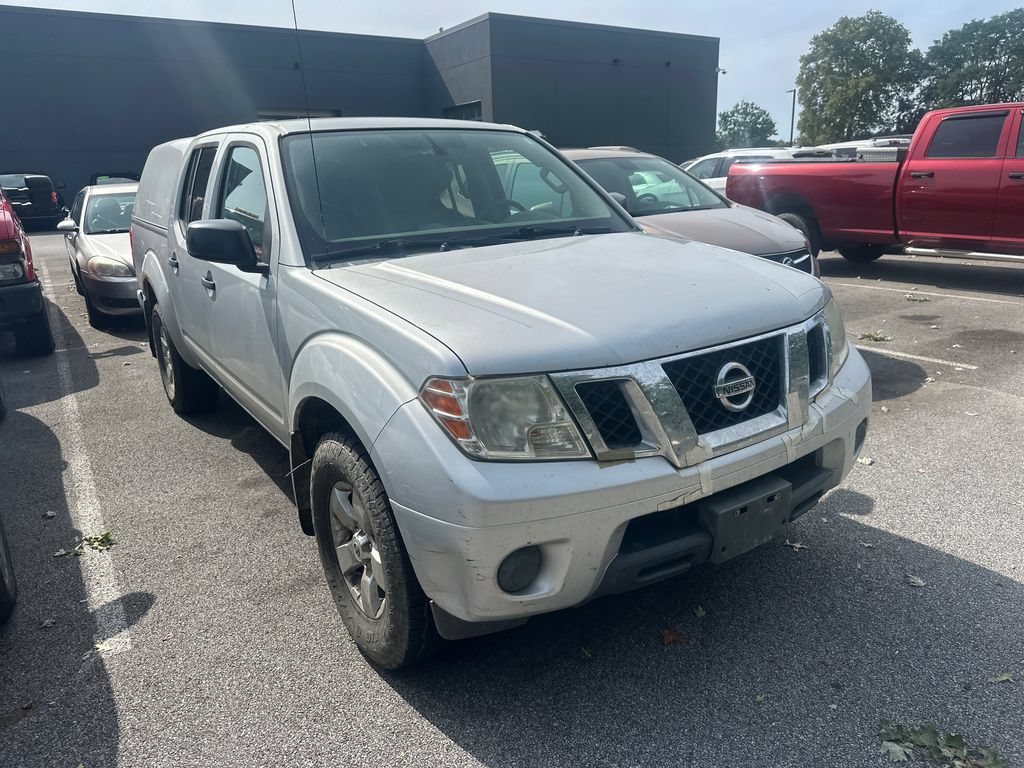 Used 2012 Nissan Frontier SV AWD/4WD image 4