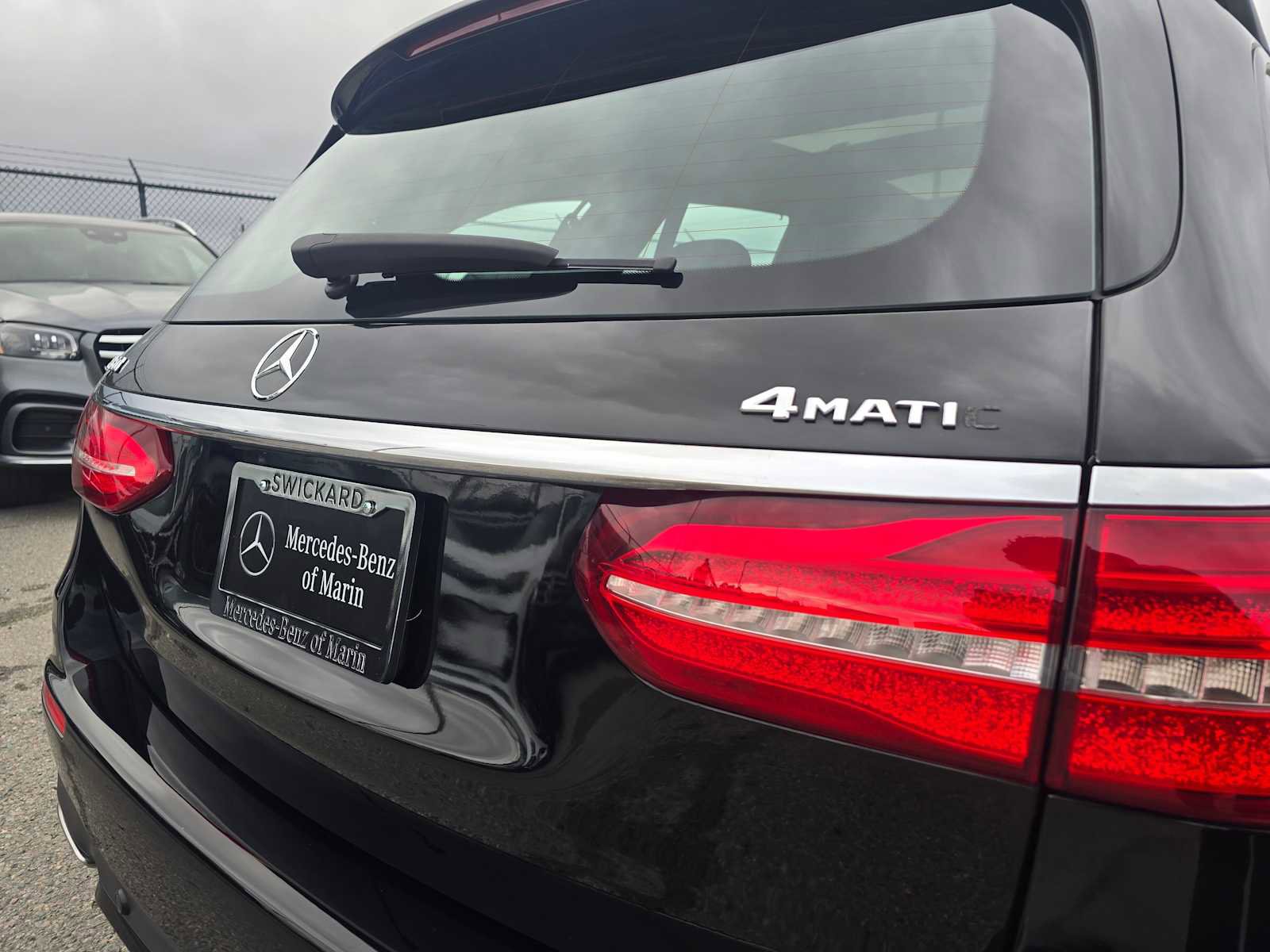 Used 2020 Mercedes-Benz E 450 4MATIC Wagon image 15