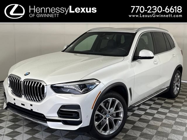 Used 2023 BMW X5 sDrive40i w/ Premium Package RWD image 1