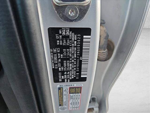 Used 2022 Kia Sorento EX w/ Panoramic Sunroof Package image 27