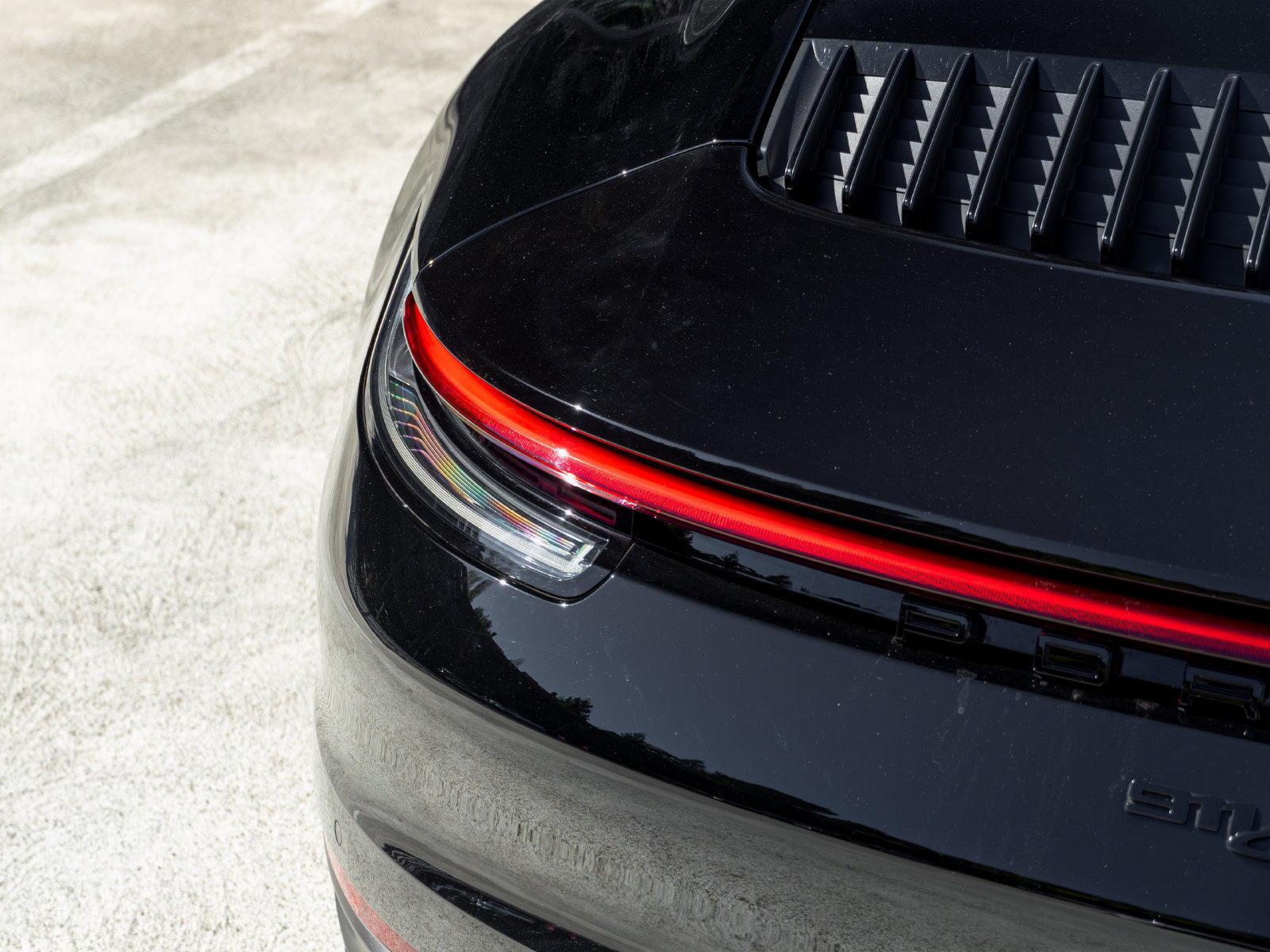 Certified 2021 Porsche 911 Carrera RWD image 18