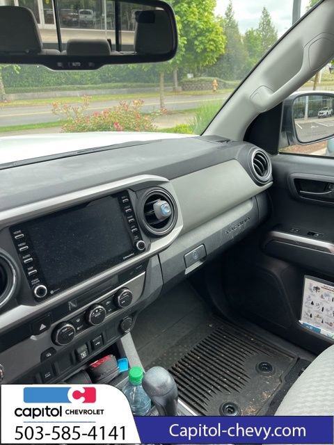 Used 2023 Toyota Tacoma SR5 RWD image 9