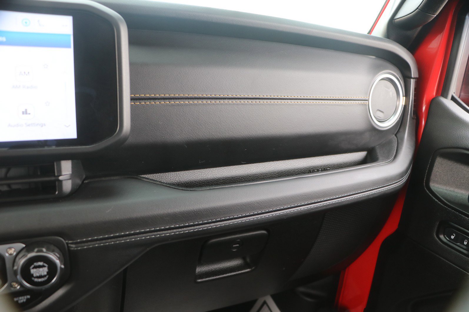 Used 2024 Jeep Wrangler Sahara w/ Technology Group image 27