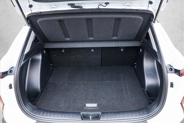 Used 2025 Hyundai Kona SEL image 22