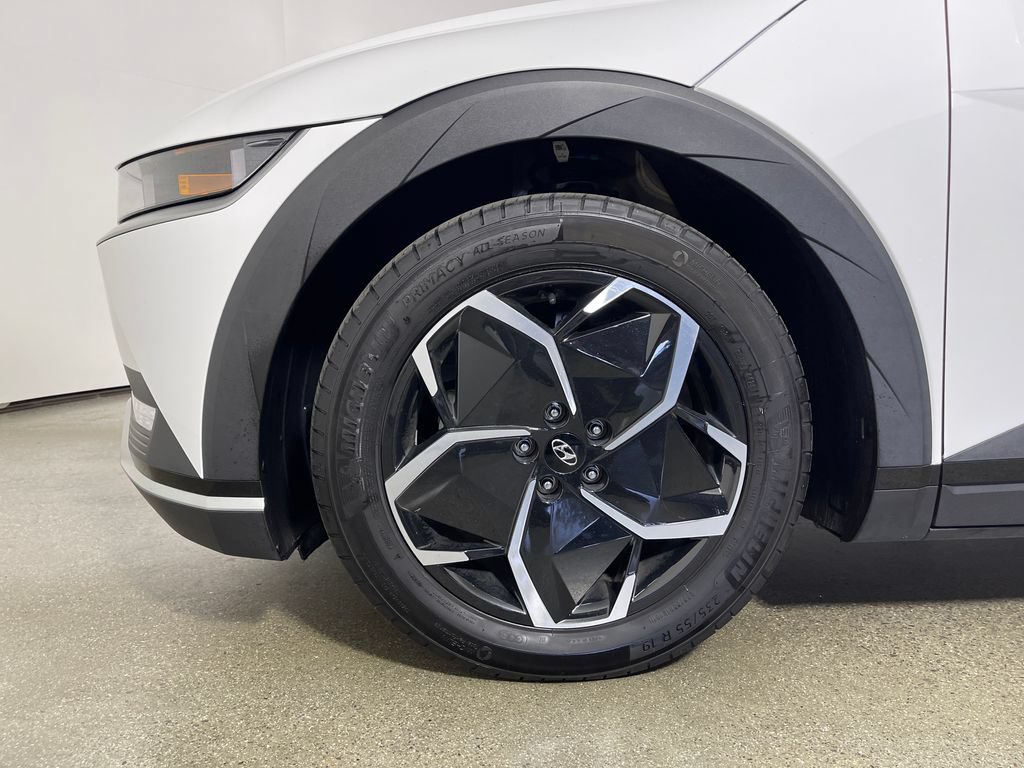 Certified 2024 Hyundai Ioniq 5 SEL RWD image 11