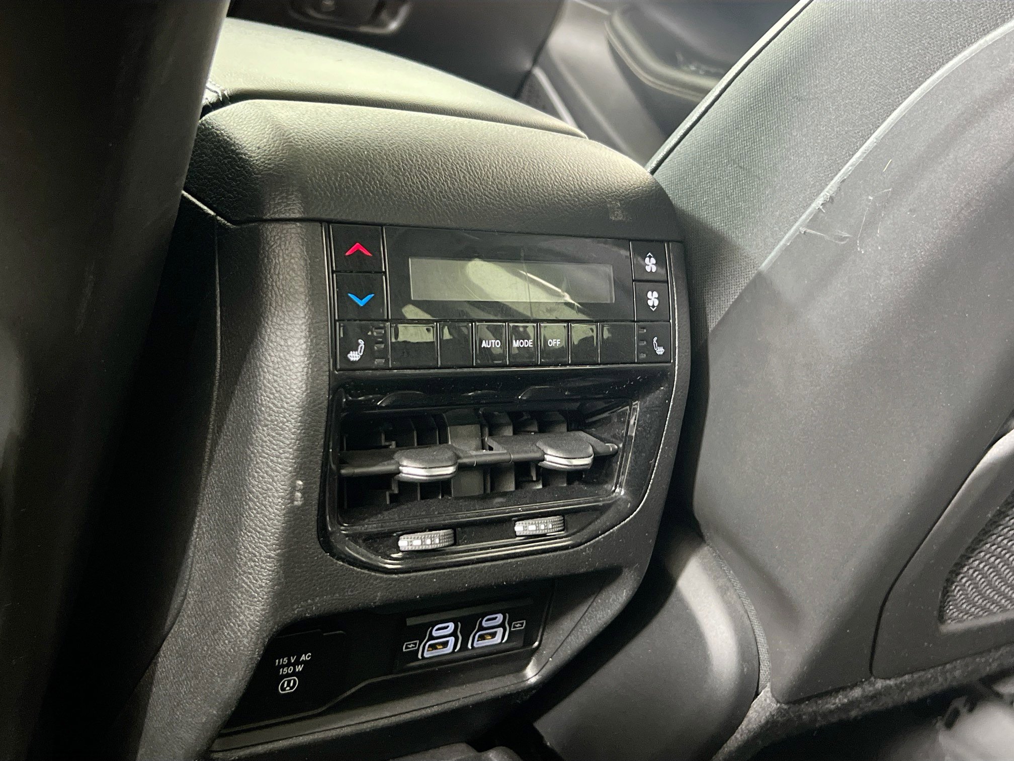 Used 2023 Jeep Grand Cherokee L Limited image 26