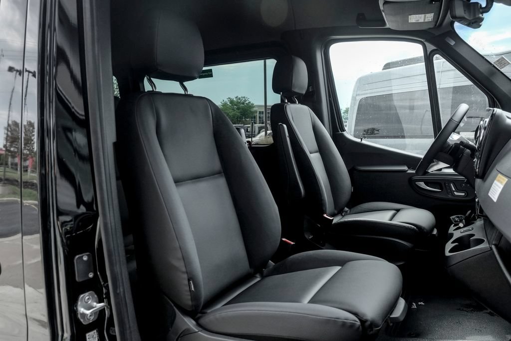 New 2026 Mercedes-Benz Sprinter 2500 image 25