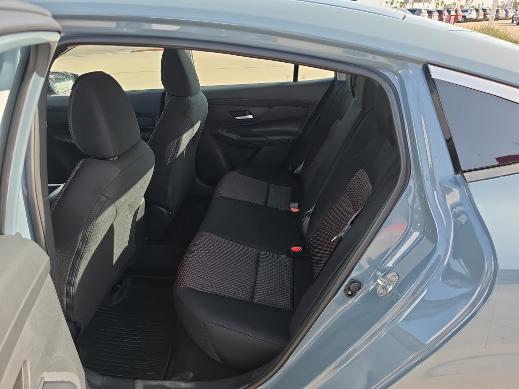 New 2027 Nissan Sentra SR FWD image 24