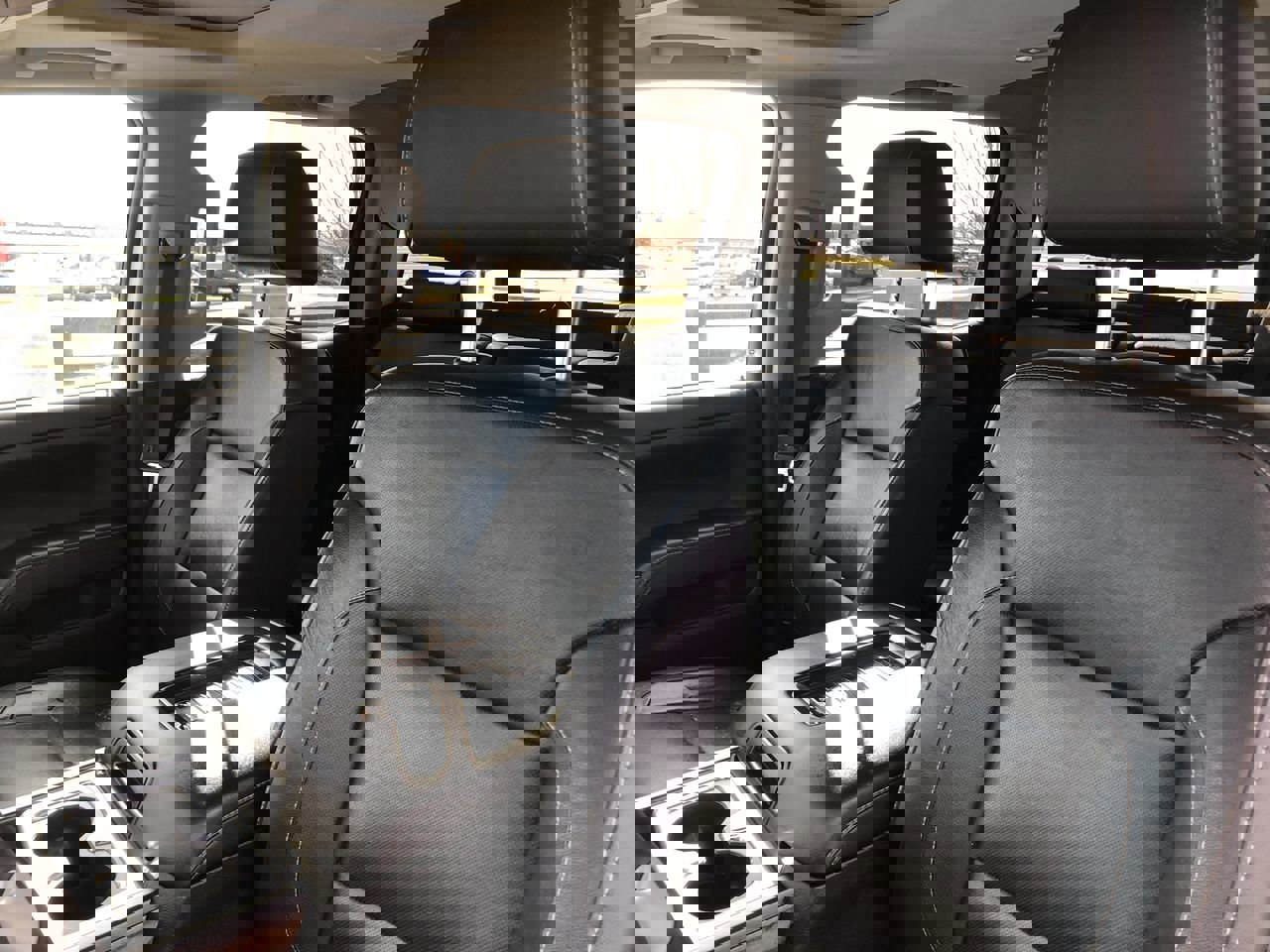 Used 2018 GMC Sierra 1500 SLT image 13