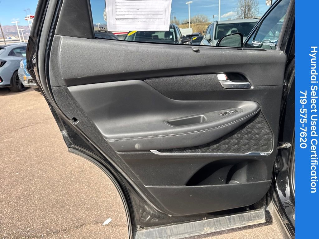 Used 2019 Hyundai Santa Fe SEL w/ Cargo Package image 37