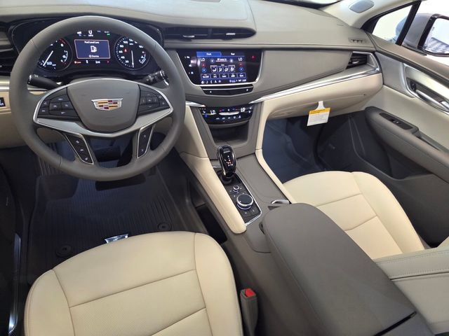 New 2026 Cadillac XT5 Premium Luxury w/ Driver Assist Package FWD image 8