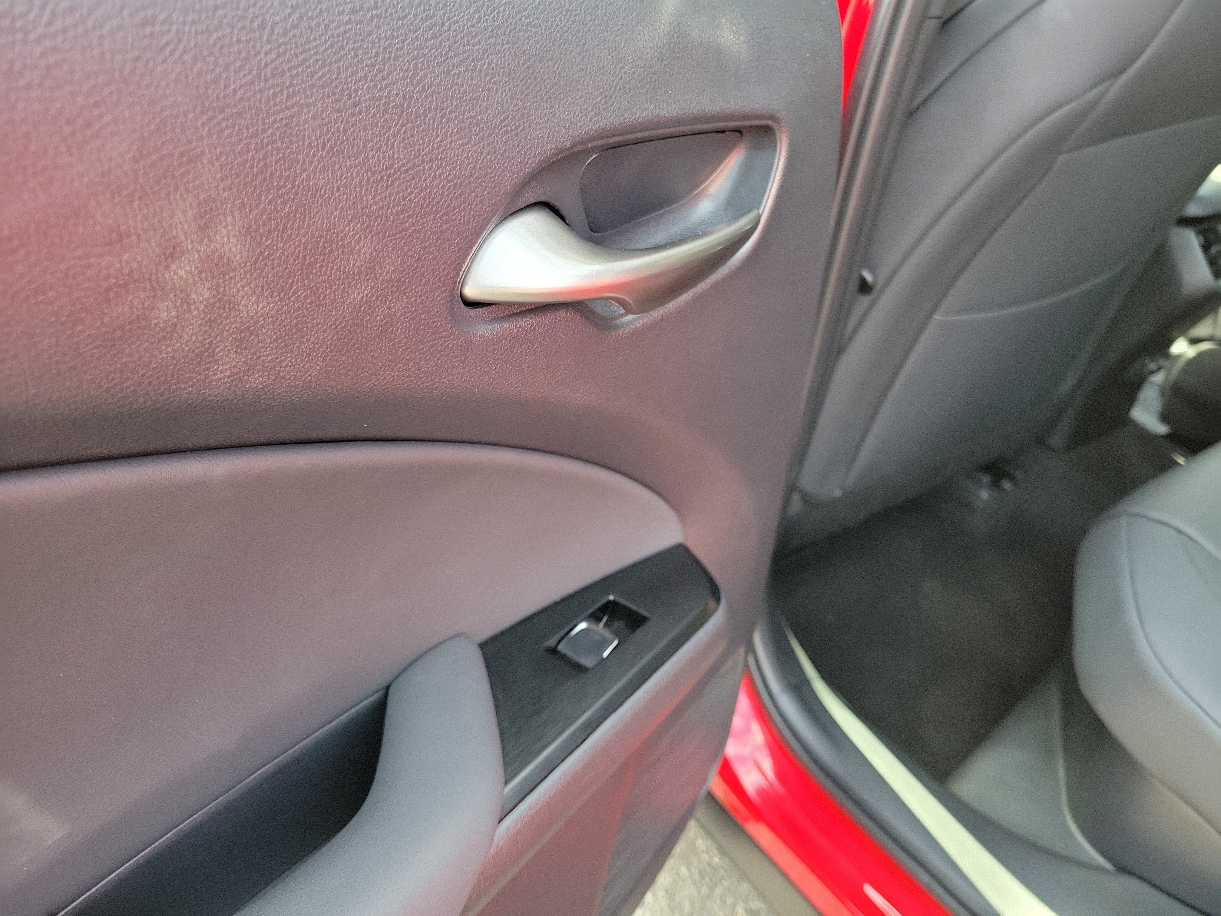 Used 2023 Lexus UX 250h F Sport AWD/4WD image 13