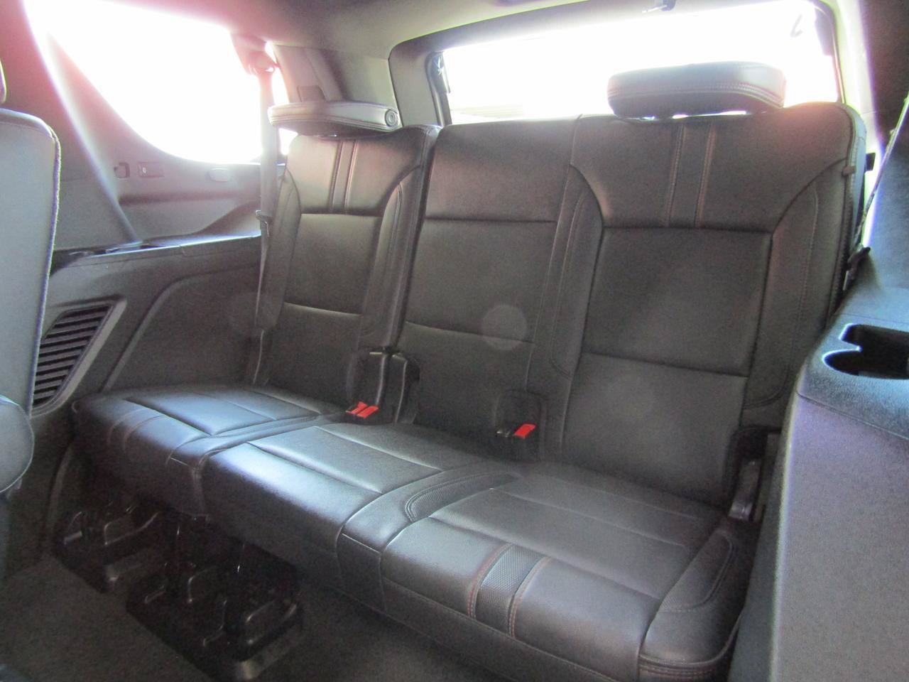 Used 2021 Chevrolet Tahoe RST w/ Luxury Package AWD/4WD image 11