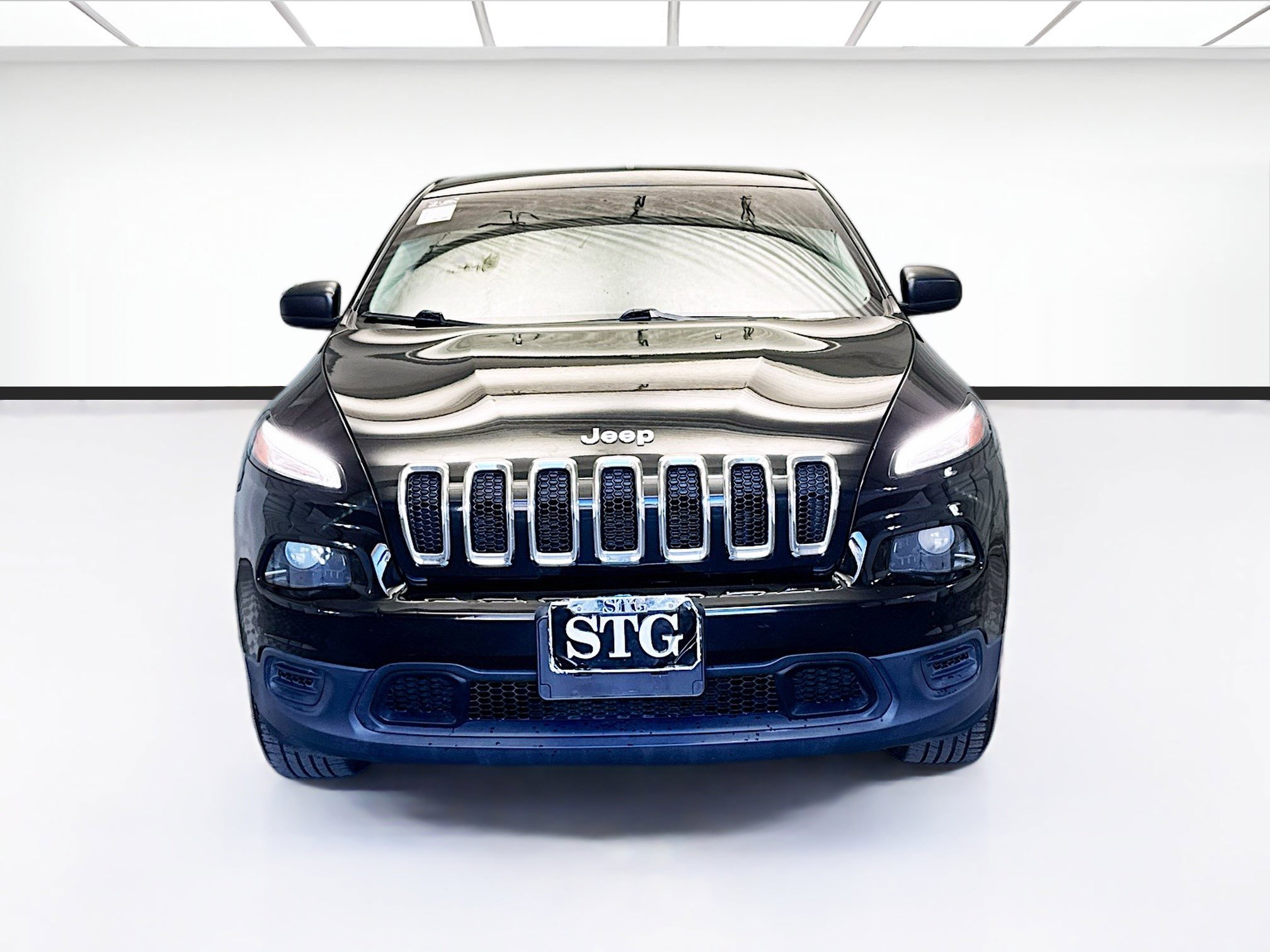 Used 2017 Jeep Cherokee Sport w/ Trailer Tow Group image 2