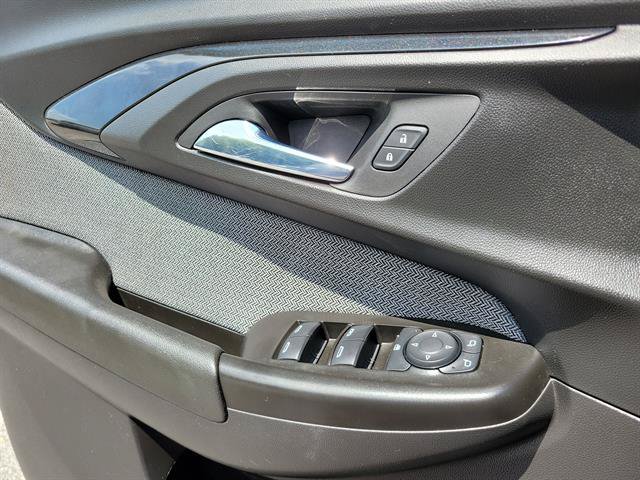 Used 2021 Chevrolet TrailBlazer LT FWD image 12
