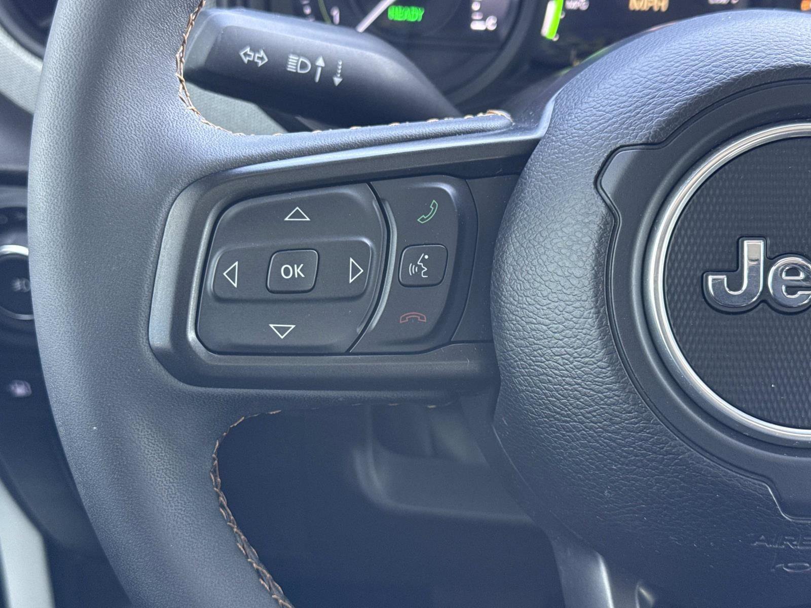 Used 2024 Jeep Wrangler Unlimited image 8