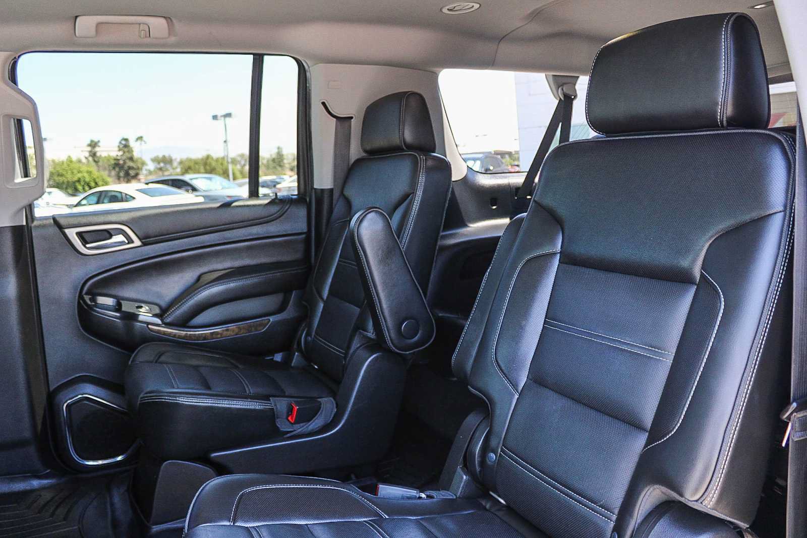 Used 2018 GMC Yukon XL Denali RWD image 18