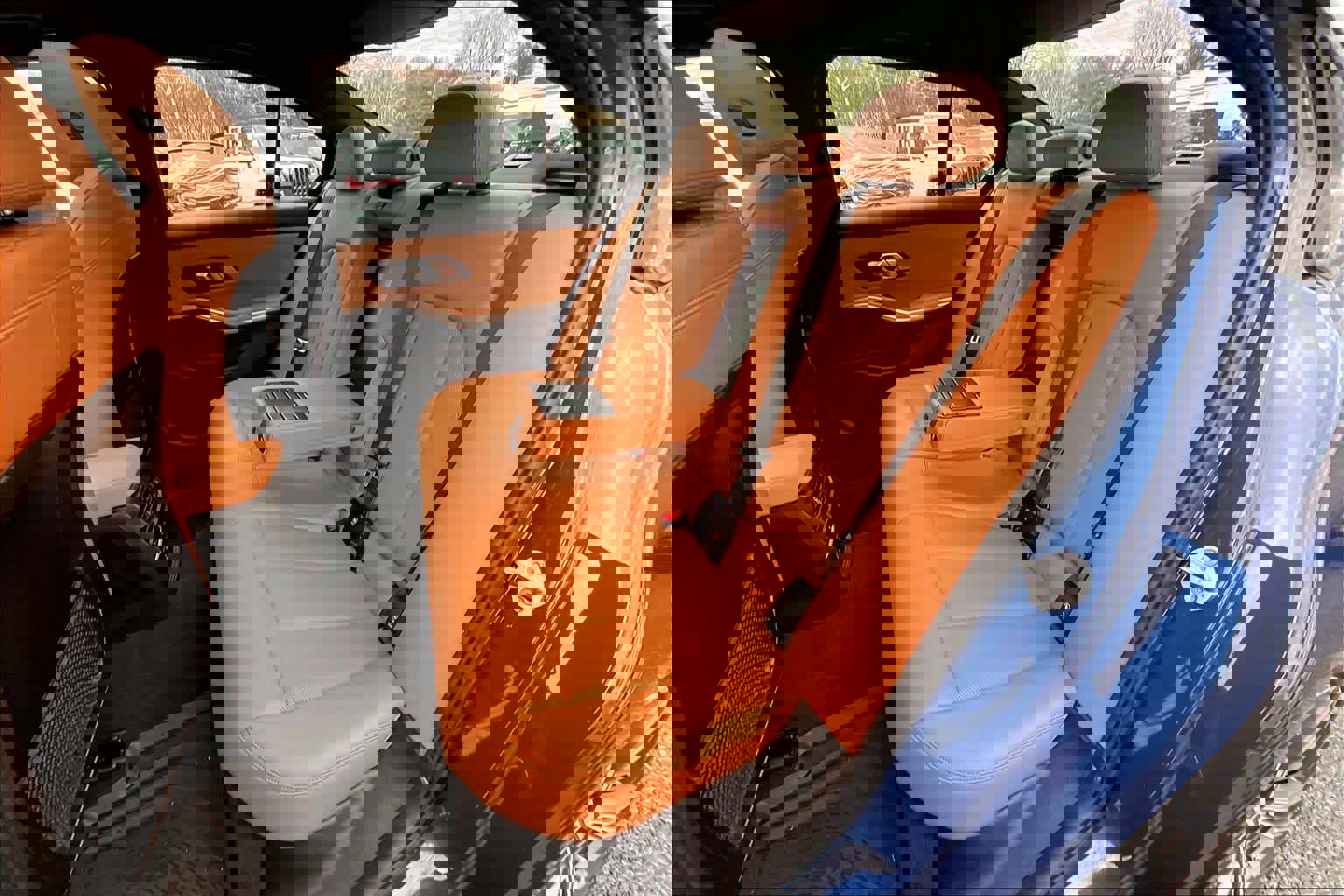 Used 2023 BMW 330i xDrive Sedan w/ Premium Package image 21