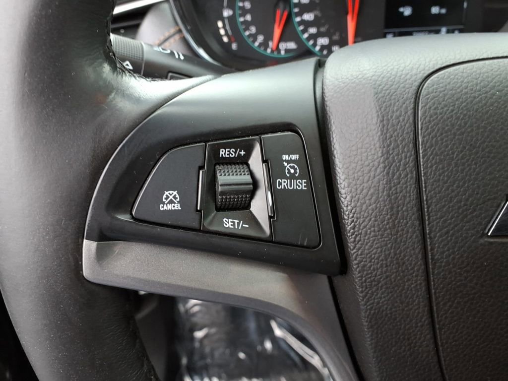 Used 2021 Chevrolet Trax LT w/ Premium Seat Package image 20