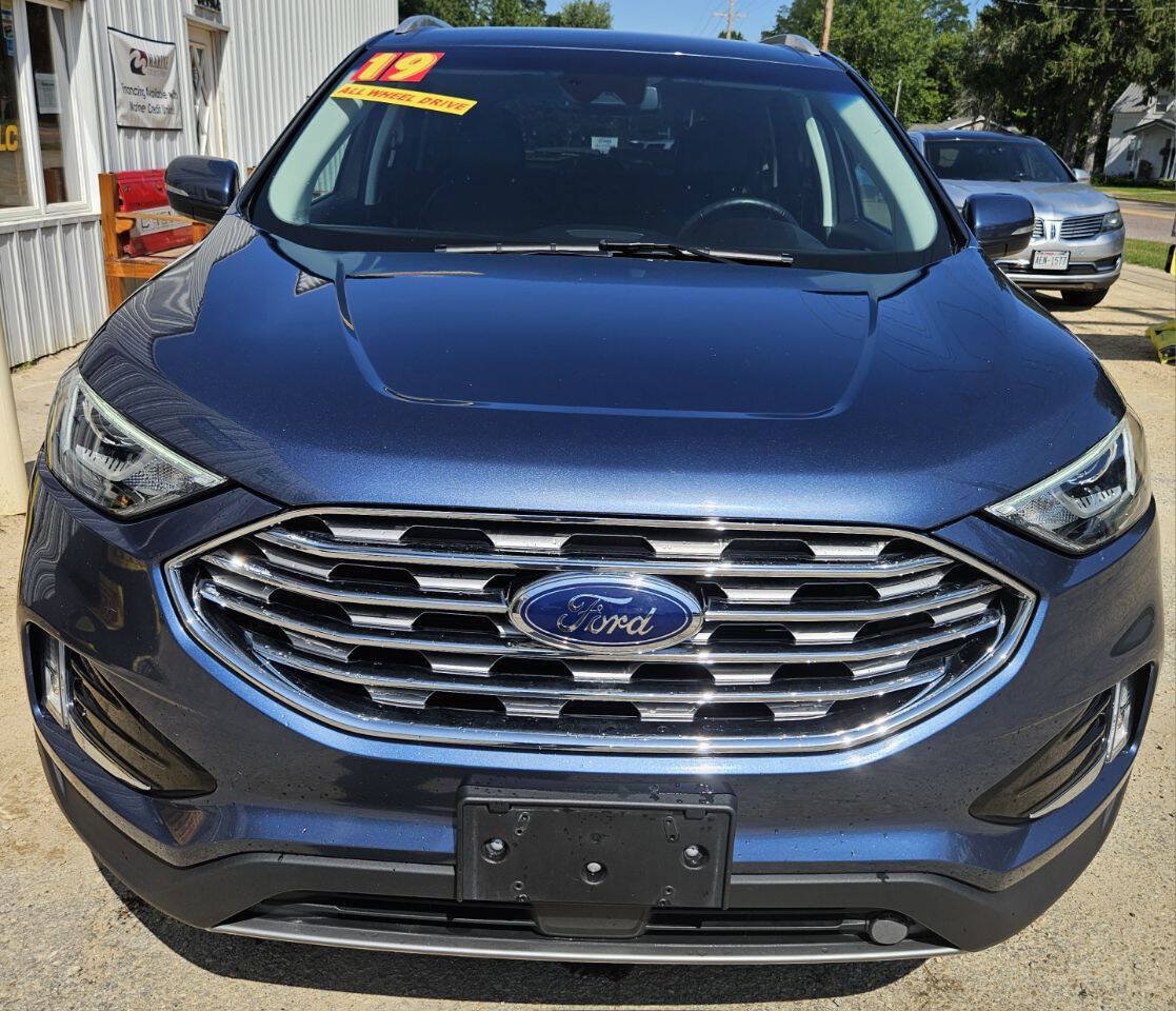 Used 2019 Ford Edge SEL w/ Equipment Group 201A AWD/4WD image 11
