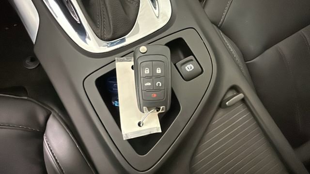 Used 2014 Buick Regal Premium FWD image 22