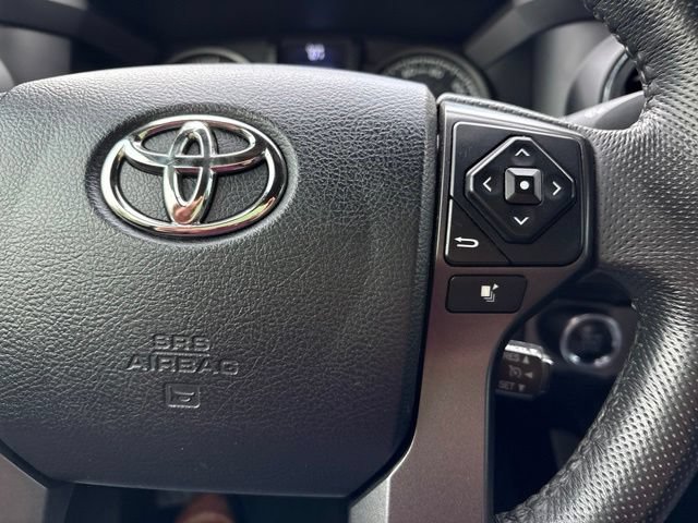 Used 2017 Toyota Tacoma TRD Sport w/ Tow Package (A/T) AWD/4WD image 14
