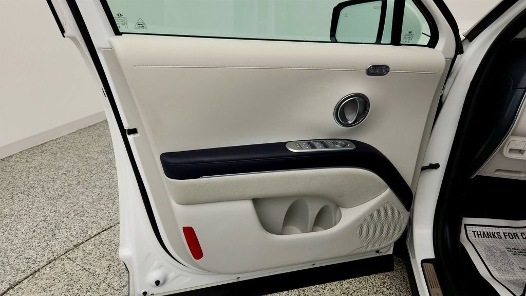Used 2026 Hyundai Palisade Calligraphy FWD image 11