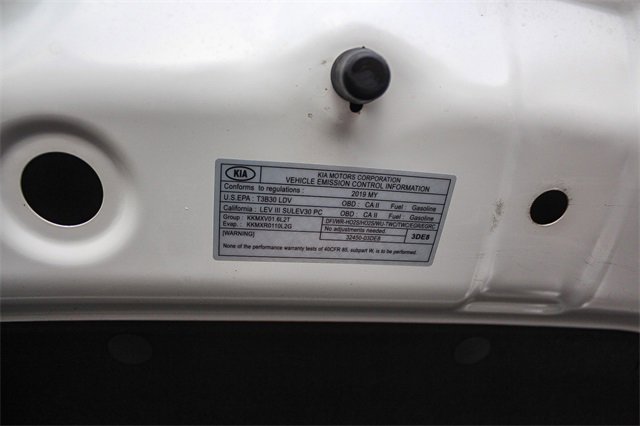 Used 2019 Kia Niro EX image 40