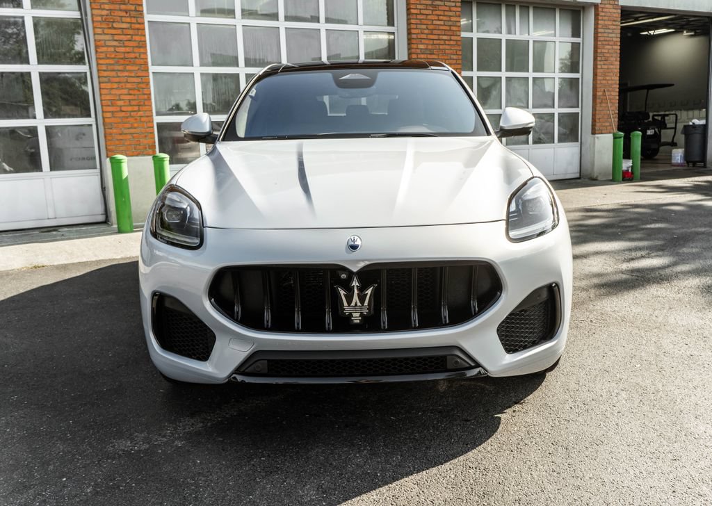 Used 2023 Maserati Grecale Modena AWD/4WD image 40