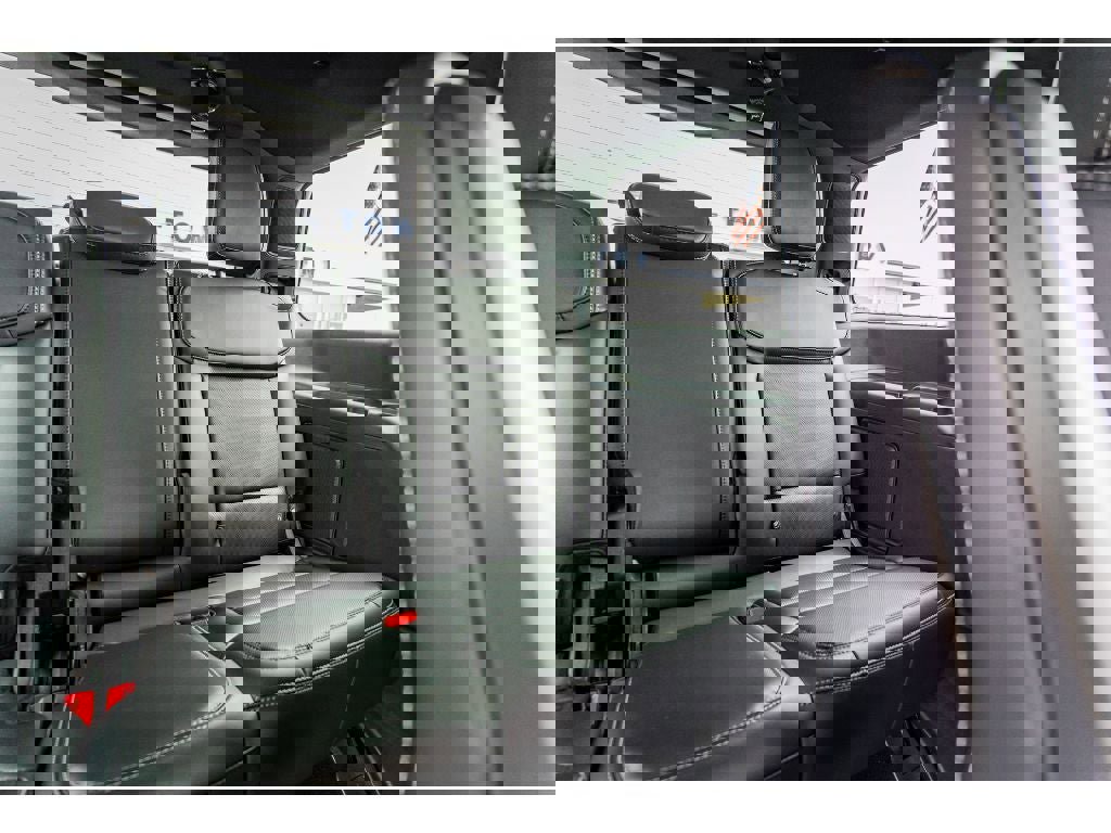 New 2025 Ford Expedition Platinum w/ Stealth Performance Package image 26