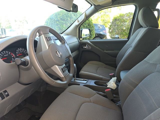 Used 2019 Nissan Frontier SV w/ Value Truck Package image 13