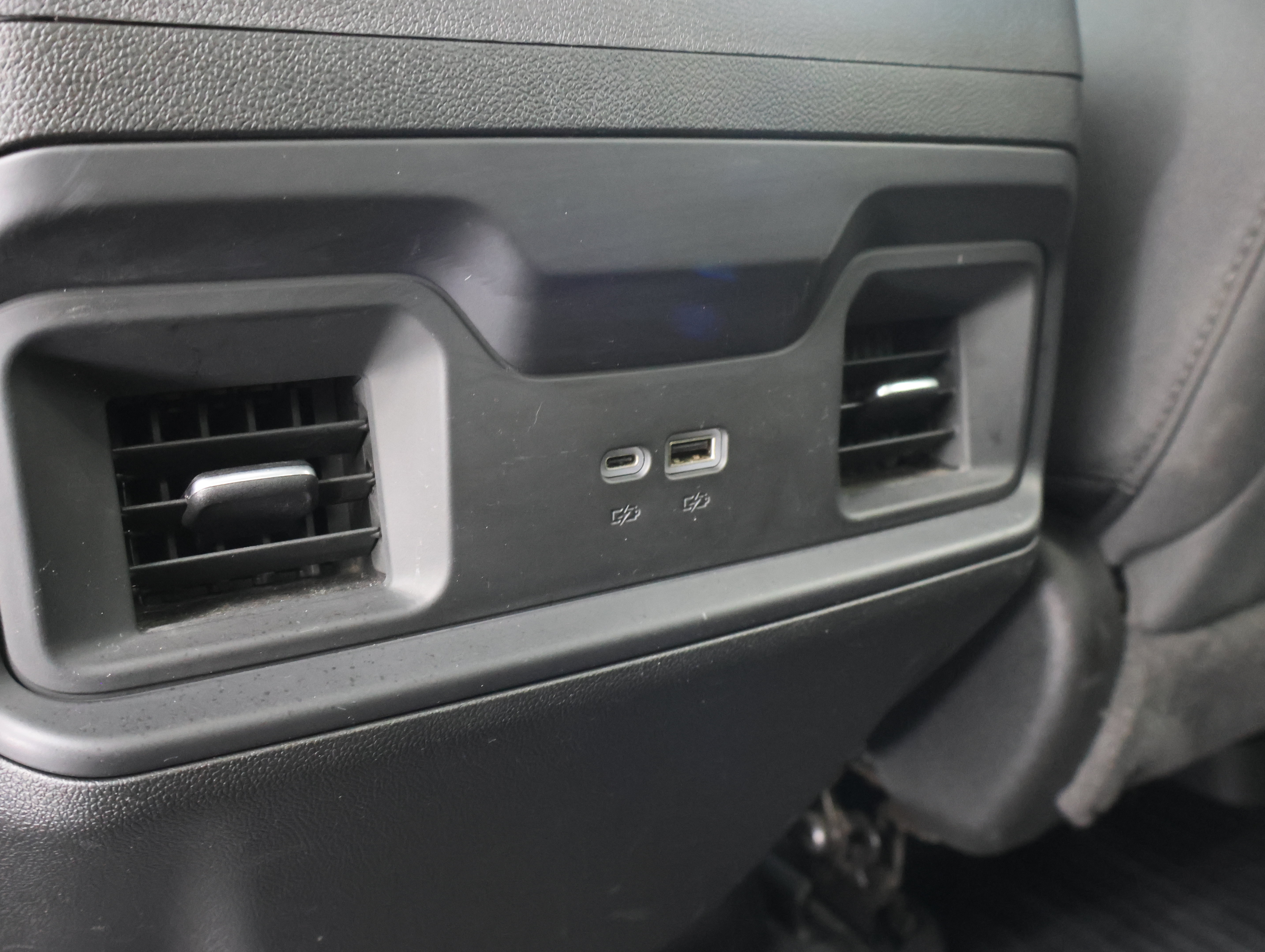 Used 2024 Chevrolet Silverado 2500 LT w/ All Star Edition AWD/4WD image 42