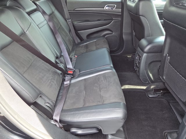 Used 2022 Jeep Grand Cherokee Laredo X AWD/4WD image 20